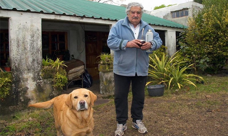 Cultination1's tweet photo. José Mujica, né d'une famille de paysans pauvres, a toujours voulu rester au milieu des plus défavorisés et, s'il s'est engagé et a milité depuis son plus jeune âge, c'est justement pour défendre les plus pauvres ! https://t.co/BqgATITjUh