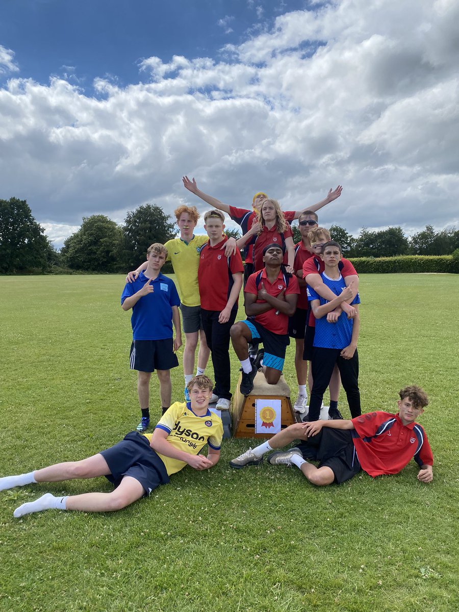 Freestones on fire !!!! Yr 10 boys relay !!