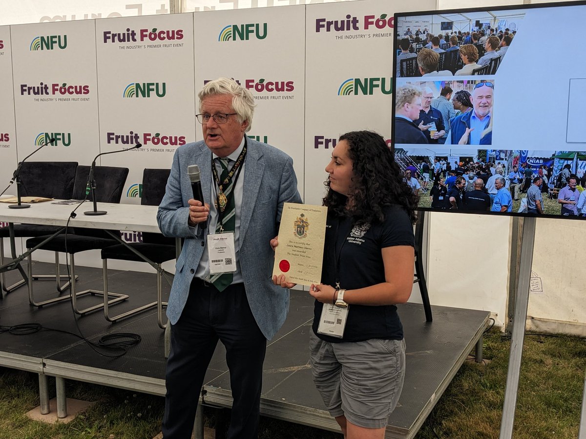 Tom Pope (@ipm_tom) on Twitter photo Many congratulations to <a href="/LMM_CH/">Laura M Martinez-Ch</a> from <a href="/HarperAdamsUni/">Harper Adams University</a> and <a href="/CTP_FCR/">CTP-FCR</a> who has been awarded the <a href="/FruitLivery/">Fruiterers Livery</a> prize today <a href="/FruitFocus/">Fruit Focus</a> for her work improving biological control of potato aphid on strawberry. Many congratulations to <a href="/LMM_CH/">Laura M Martinez-Ch</a> from <a href="/HarperAdamsUni/">Harper Adams University</a> and <a href="/CTP_FCR/">CTP-FCR</a> who has been awarded the <a href="/FruitLivery/">Fruiterers Livery</a> prize today <a href="/FruitFocus/">Fruit Focus</a> for her work improving biological control of potato aphid on strawberry.