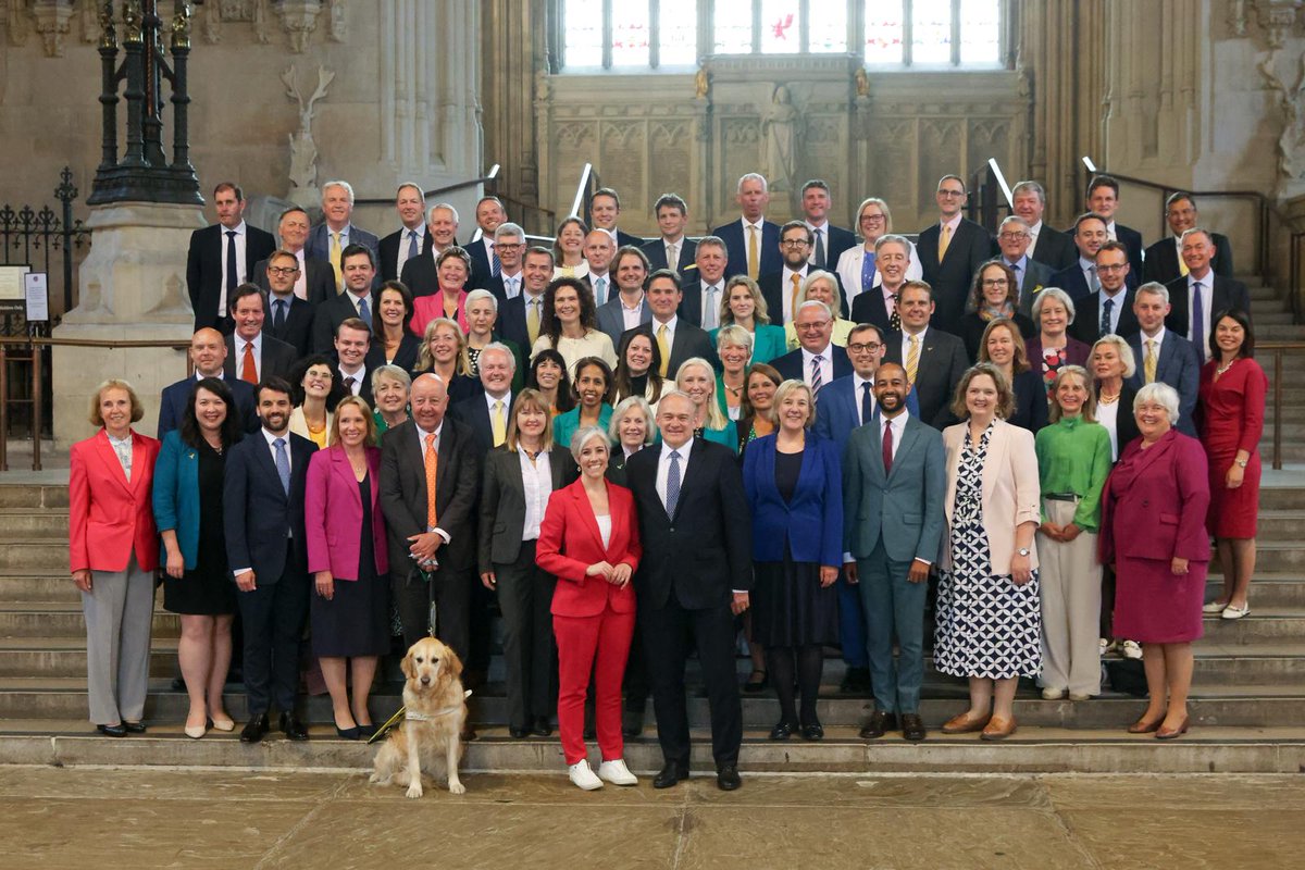 Our fantastic Liberal Democrats intake of parliamentarians 2024! 🔶
Plus Jenny 🐶