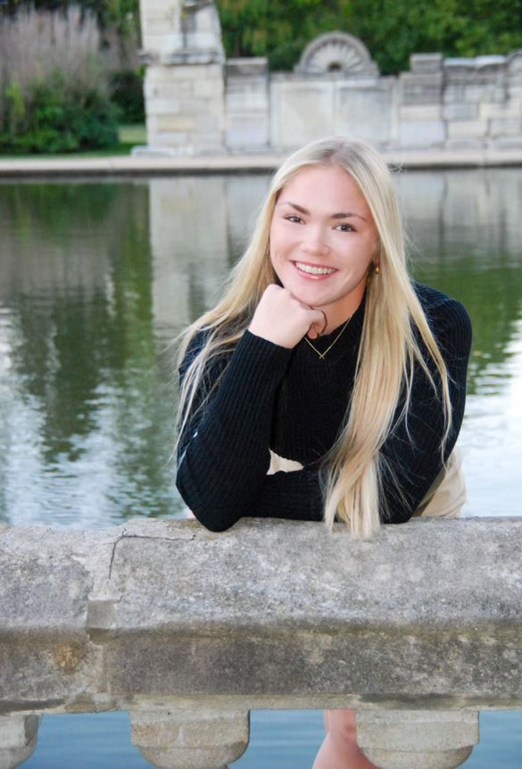 IL_Firecrackers's tweet image. It’s time to celebrate Ruby Tarr’s exciting journey ahead! This fall, Ruby will attend Western Illinois University to study Speech and Language Pathology and continue her softball career. 

We are so proud of you, #️⃣2️⃣7️⃣!