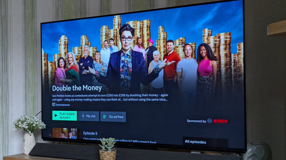 laurencoopy's tweet photo. #DoubletheMoney not having the final on @Channel4 is the cliffhanger I didn't know I was on 😩 only 5/6 episodes on there.. I was so invested! (pardon the pun) https://t.co/PEECKyvgWa