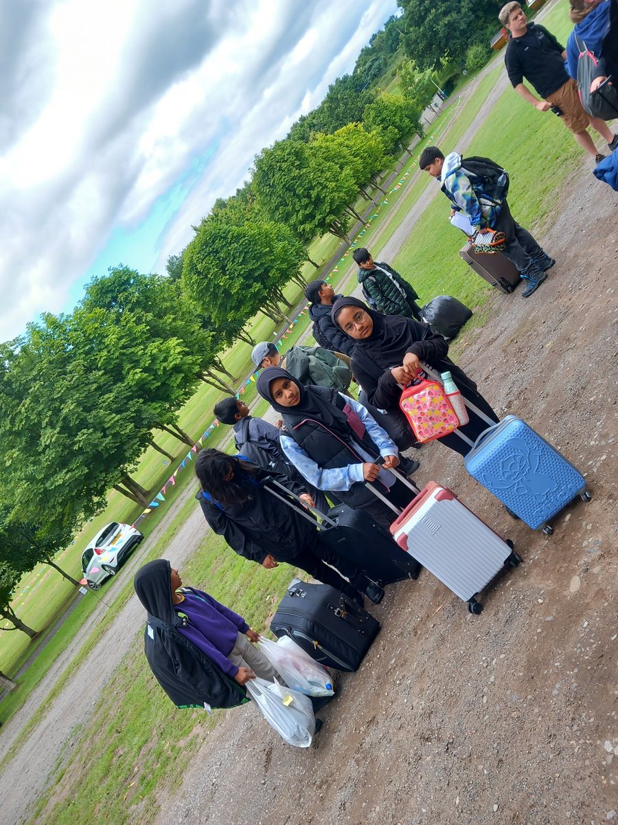 Ladypool Primary 🧡 tweet media