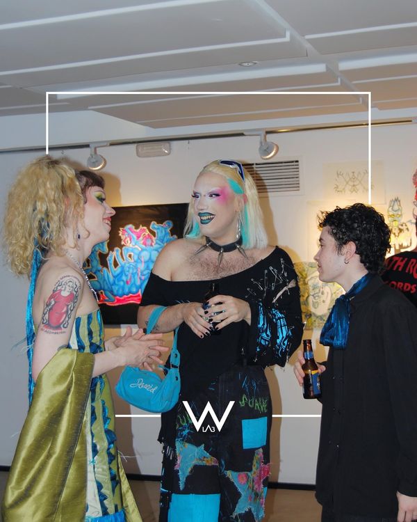 White Lab tweet media