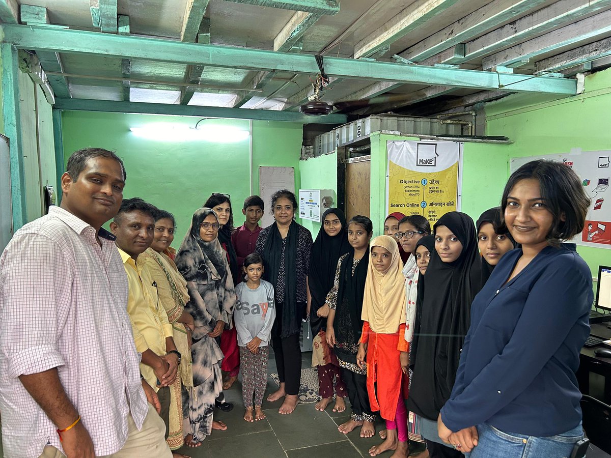 Rajani ji, a member of Kantar's Board of Directors, and Rohini ji visited our community in Kurla and spent time interacting with the children.

Shoutout to the amazing individuals who continue to strengthen our resolve to equip students with essential digital literacy skills.
#KC