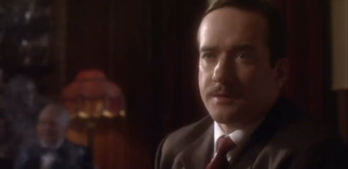 MacfadyenDaily's tweet image. Matthew Macfadyen in Marple, A Pocketful of Rye

#matthewmacfadyen #marple