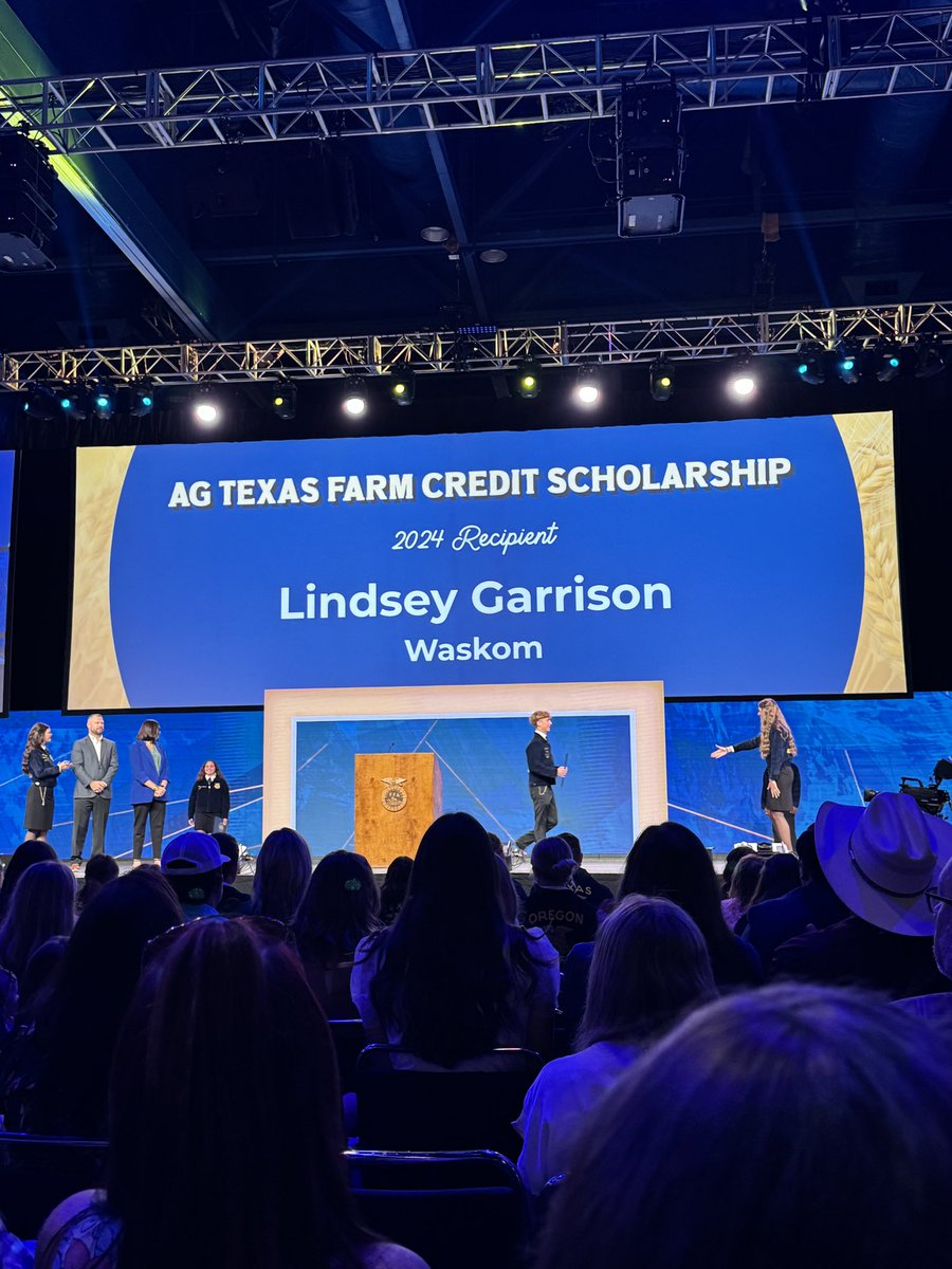 AgTexasFCS's tweet photo. Itβs a great morning to give back to youth in agriculture! This morning at the Texas FFA First General Session, our CEO, Kayla Robinson, presented scholarships to two outstanding FFA students! Congratulations to Koby Brown and Lindsey Garrison! ππ
#AgStrong #FFAStrong https://t.co/jcKZqaXSiI
