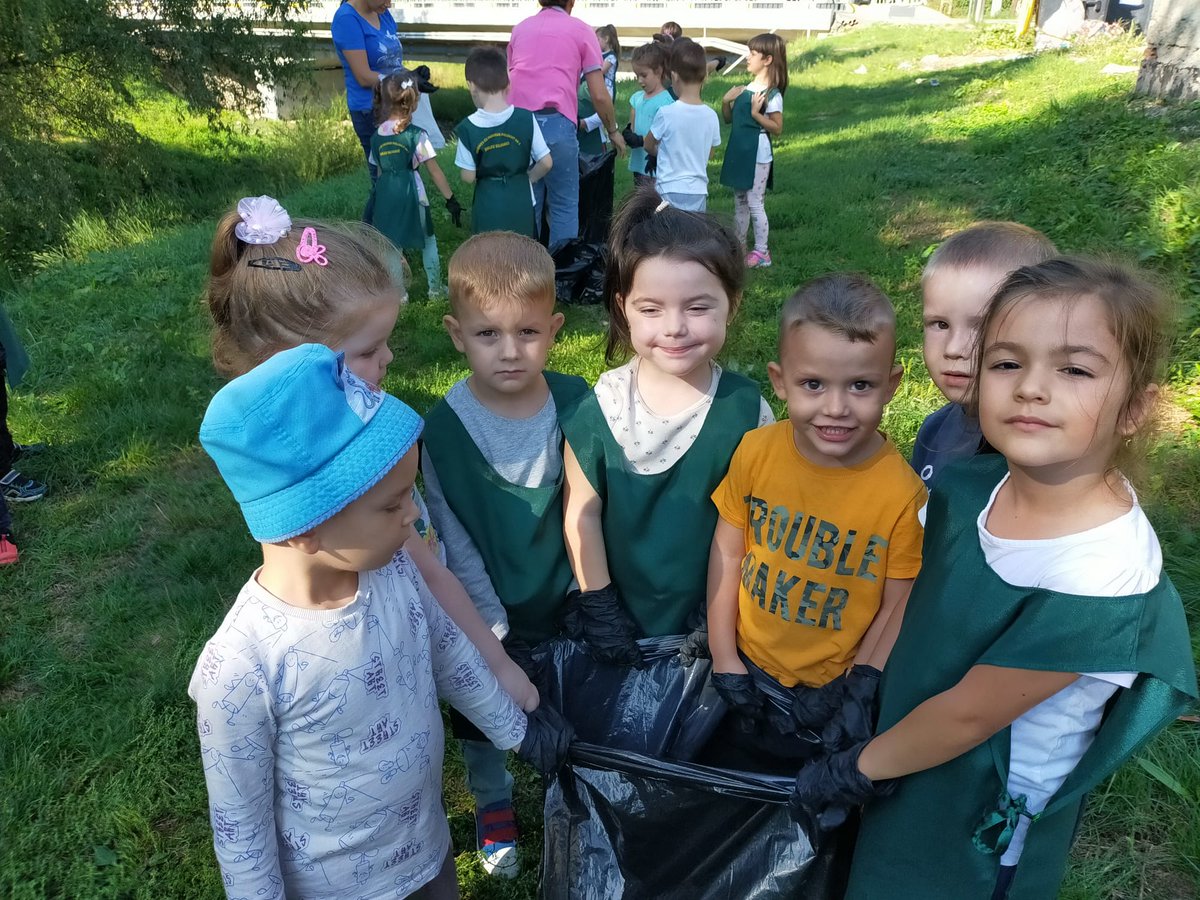 Let's Do It Romania! tweet media