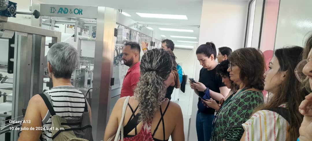 Caravana de Solidaridad Brasil Cuba en pleno desarrollo de su programa. 🇧🇷🇨🇺

#CubaNoEstáSola