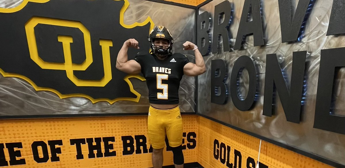 AnthonyFB2024's tweet photo. Just left Texas on my way to Ottawa for summer workouts ready to get back on the field and grind and chase that national title #AGTG @CoachNickDavis @Coach_CAnderson @CoachJonesOU @OttawaBravesFB https://t.co/ha6UcMsaHu