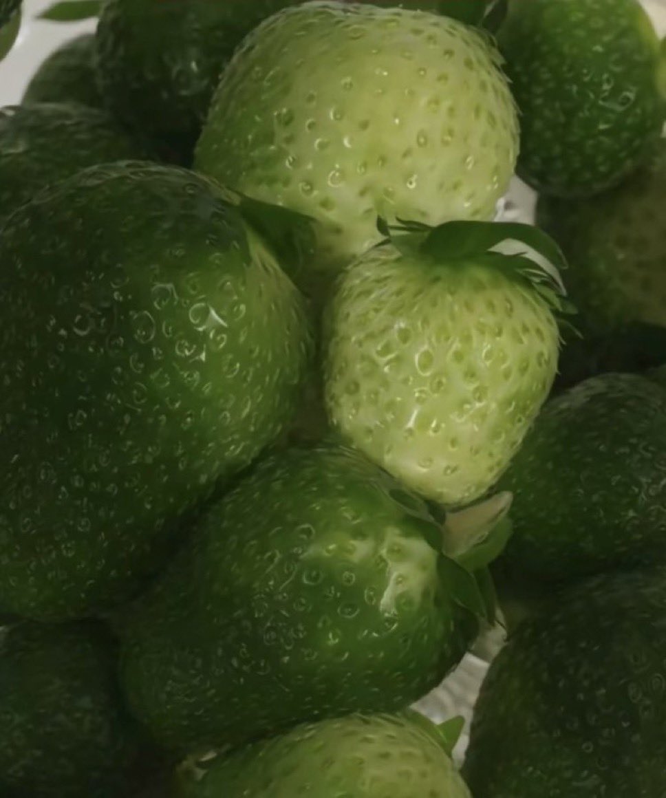 Gözlerini yüzde 70 kapat ne görüyosun ?