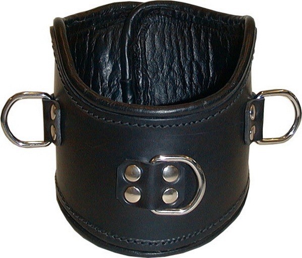 Steeltoyz_de's tweet photo. Embrace the ultimate symbol of submission with our collection of neck cuffs. From soft leather to cold metal, each piece is a masterpiece of design and comfort. Are you ready to command or surrender? #BDSM #Dominance #Submission #NeckCuff 💖🔒 https://t.co/n5OnRpyWUd https://t.co/BxDehSH5na