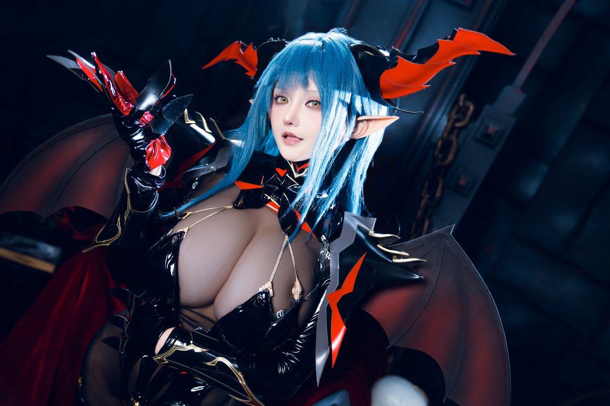 雷根斯堡 瑞吉娜
📷 @zhangliyuli
#碧蓝航线 #AzurLane #cosplay https://t.co/PaafyDHnrN