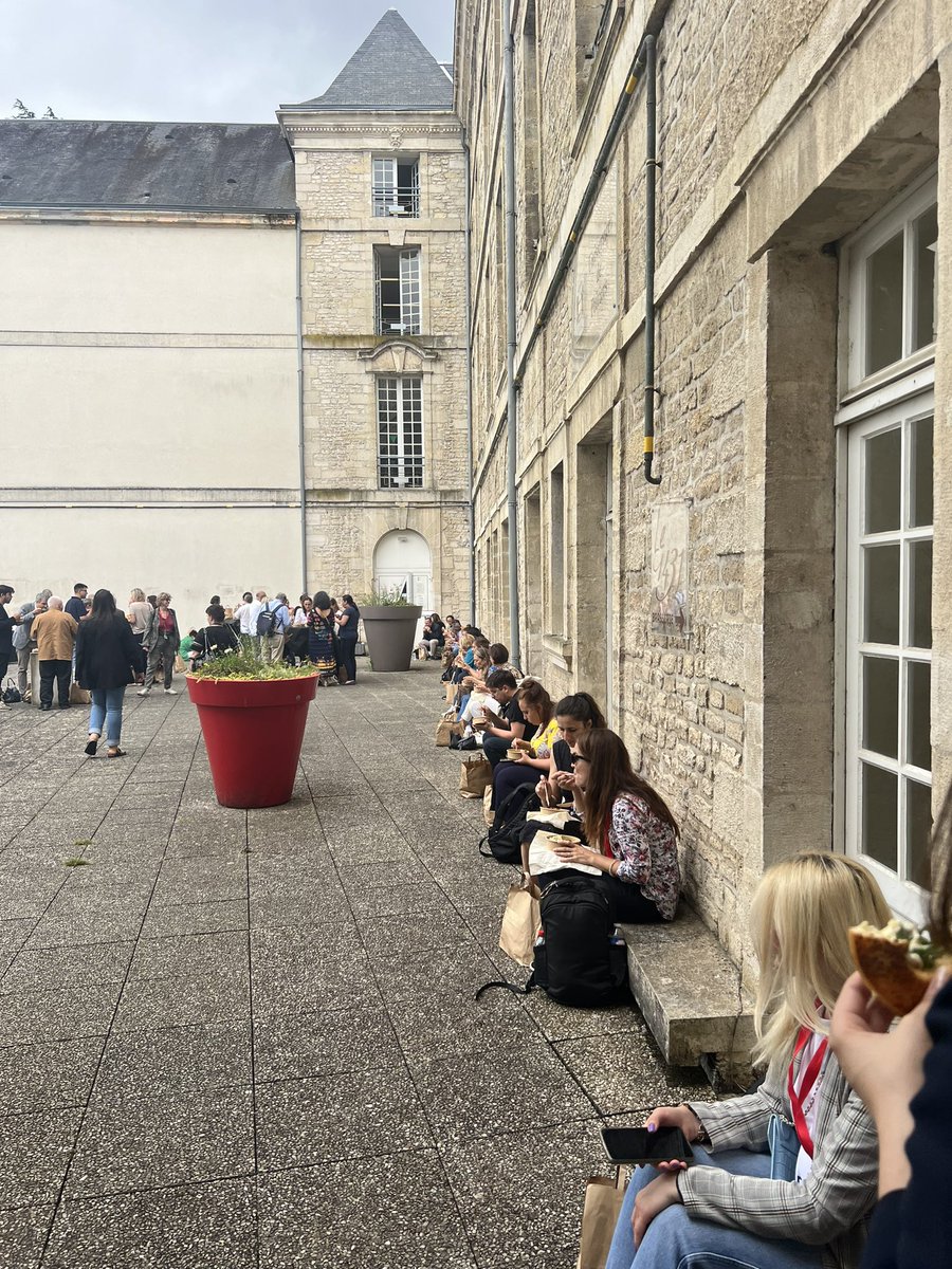 ChristineFM86's tweet photo. L’AG du #ForumCF @CampusFrance à l’@UnivPoitiers c’est fini ! Merci aux équipes qui ont participé à l’organisation et à tous les participants ! https://t.co/s0zFiMIZNG