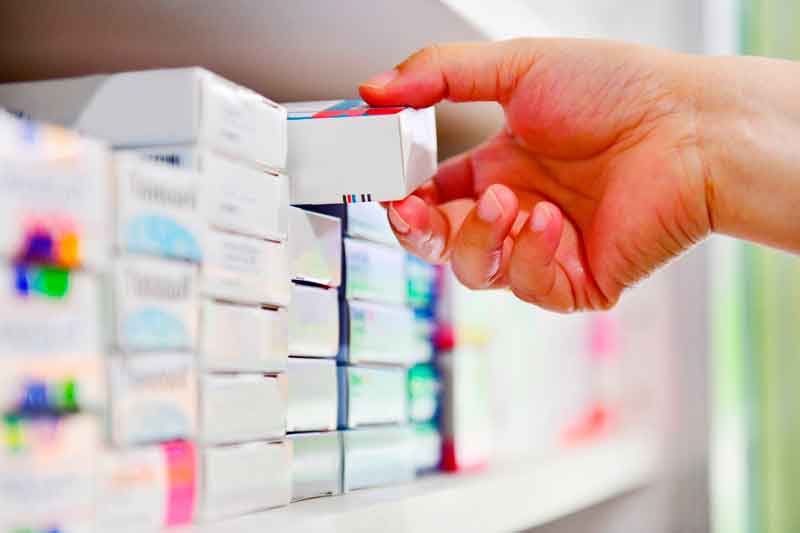 SolidaridadSJD's tweet photo. 🖱️💊🔬 ¡Ehlis - Cadena88 financia tres proyectos de San  Juan de Dios!

🔝 Los centros que los llevan a cabo son @SJDbarcelona_es, @HSJD_Zaragoza y #CiudadSJDLasPalmas.

Más información 👉 https://t.co/MWuSOGs5ib https://t.co/dJr96S7vu8