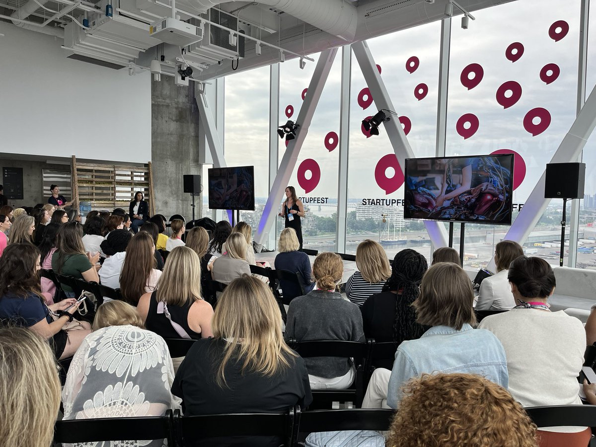 bdc_ca's tweet photo. Networking, inspiring speakers and actionable insights.
We’re having a great morning at our #WITBootcamp at @startupfest 🙌
@BDC_Capital | #StartUpFest https://t.co/C6bN13WGqV