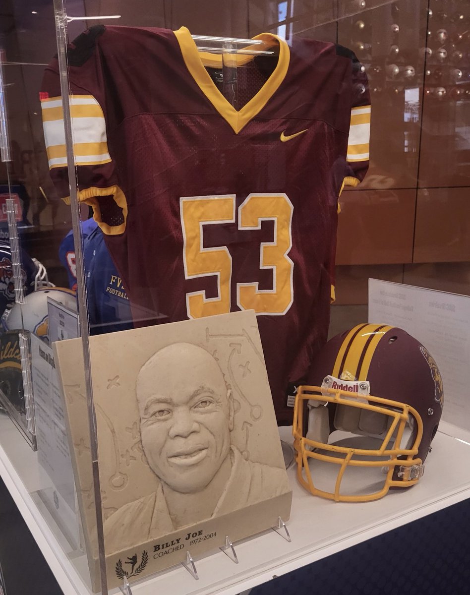 Bighugh53's tweet photo. I’m a part of something special. #ForGodForCentralForState Thanks @samcrenshaw23 https://t.co/n6wL3M2r4S