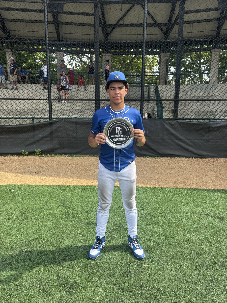 PGMidAtlantic's tweet photo. 13u PG Mid Atlantic World Series
#pgtourney

🥇Champions: Hustle Baseball
🥈Finalists: RCBC Ghost National 14u
🏅MVP: Dylan Temple
🏅MVPitcher: Aaron Vazquez
@PGYouthBB https://t.co/dPogfYzqHs
