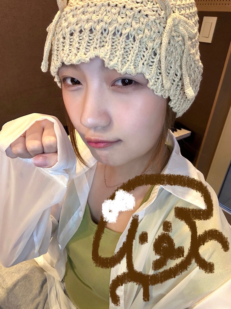 moojiae's tweet photo. https://t.co/6wkOtJhMkT | Spreading warmth through conversations with Ketchy! Thank you for keeping me company today. As a treat for you all, here's a photo of me rocking a knitted beanie that might be a bit quirky, but I think it's pretty cool! 💯💫 https://t.co/Kwl6hl5qxS