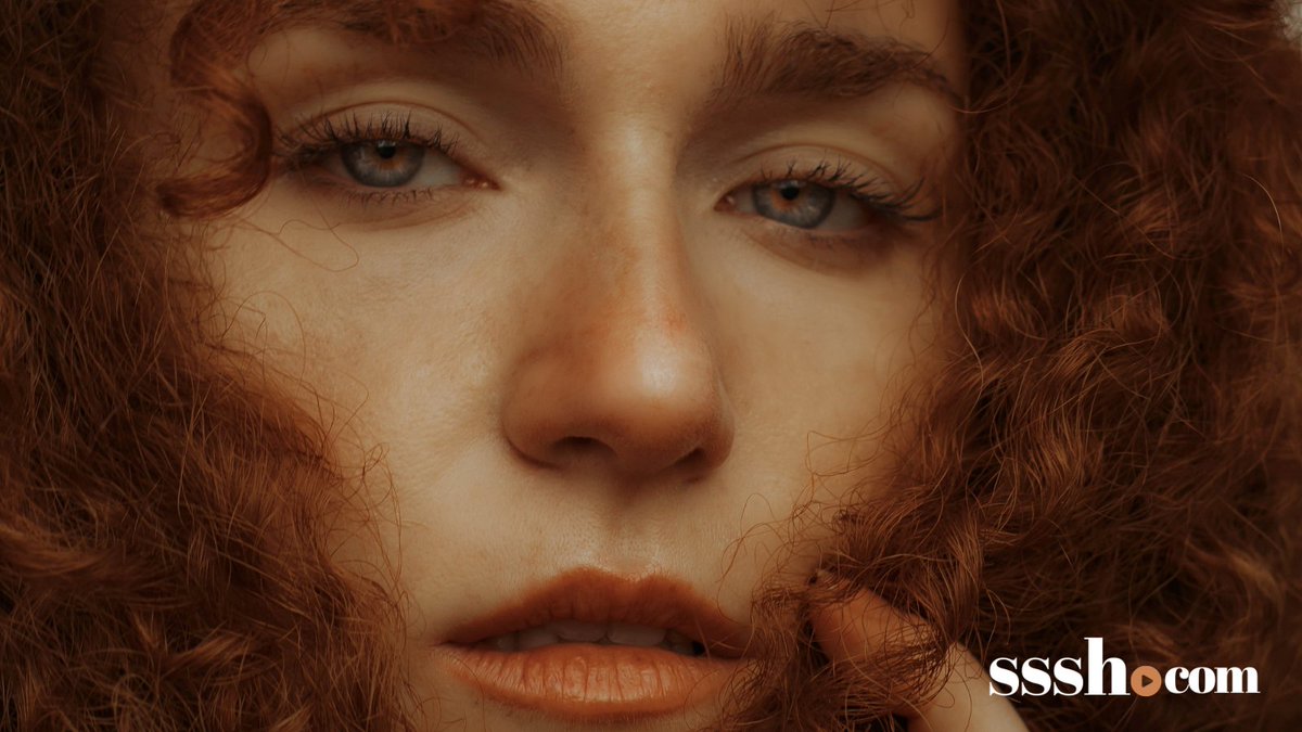 ssshforwomen's tweet photo. People often think sex in porn depicts real life, but this belief overlooks the vital pre-filming talks about consent, boundaries, and safer sex. #PornLiteracy means understanding these differences and appreciating the art. #EthicalPorn https://t.co/BLYh9Ez9Ve