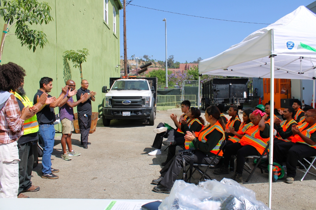 LA ConservationCorps tweet media