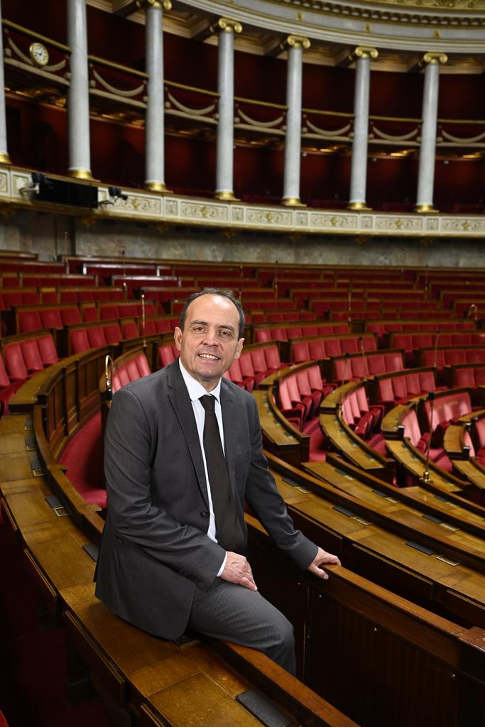 fbarusseau's tweet photo. Un grand merci à toutes et tous, pour votre implication, vos suffrages qui vont me permettre de siéger au sein d'un groupe pour lequel vos préoccupations, vos soucis du quotidien seront notre boussole politique. Avec @fmesnard  de retour sur le terrain à vos côtés rapidement https://t.co/cGfo07dZQJ