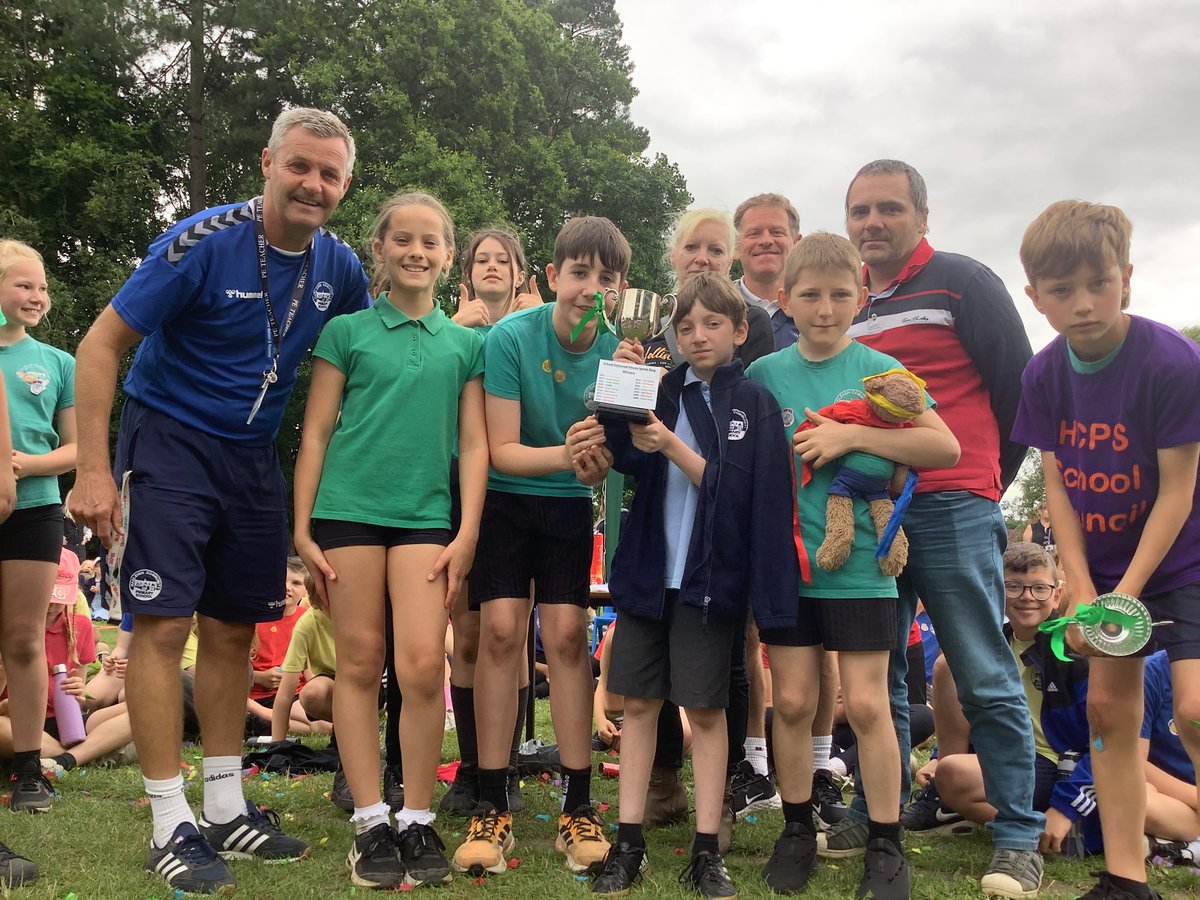 Hadleigh Community Primary School tweet media