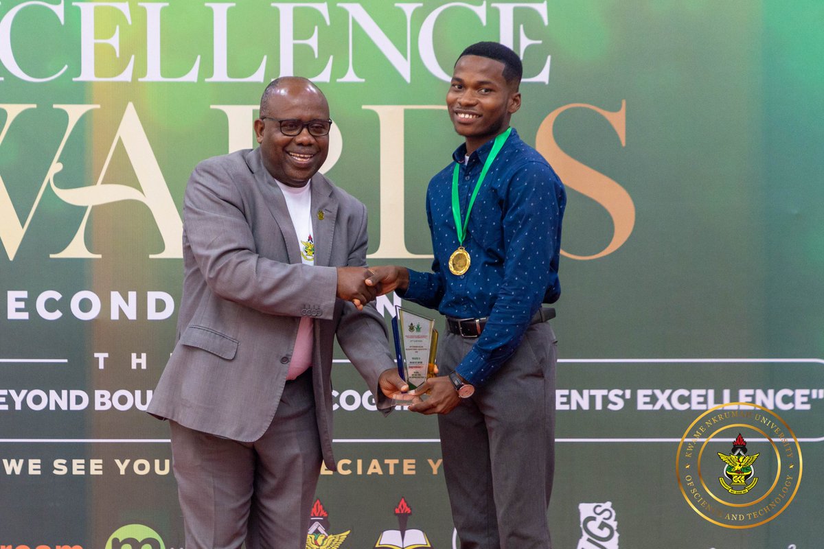 _writtenright's tweet photo. "The greatest glory in living lies not in never falling, but in rising every time we fall." - Nelson Mandela

As President of SCISA, I was deeply honored to lead our team to this incredible achievement. The College of Science was crowned BEST COLLEGE for Student-Led Activities. https://t.co/DNdebE9ovY