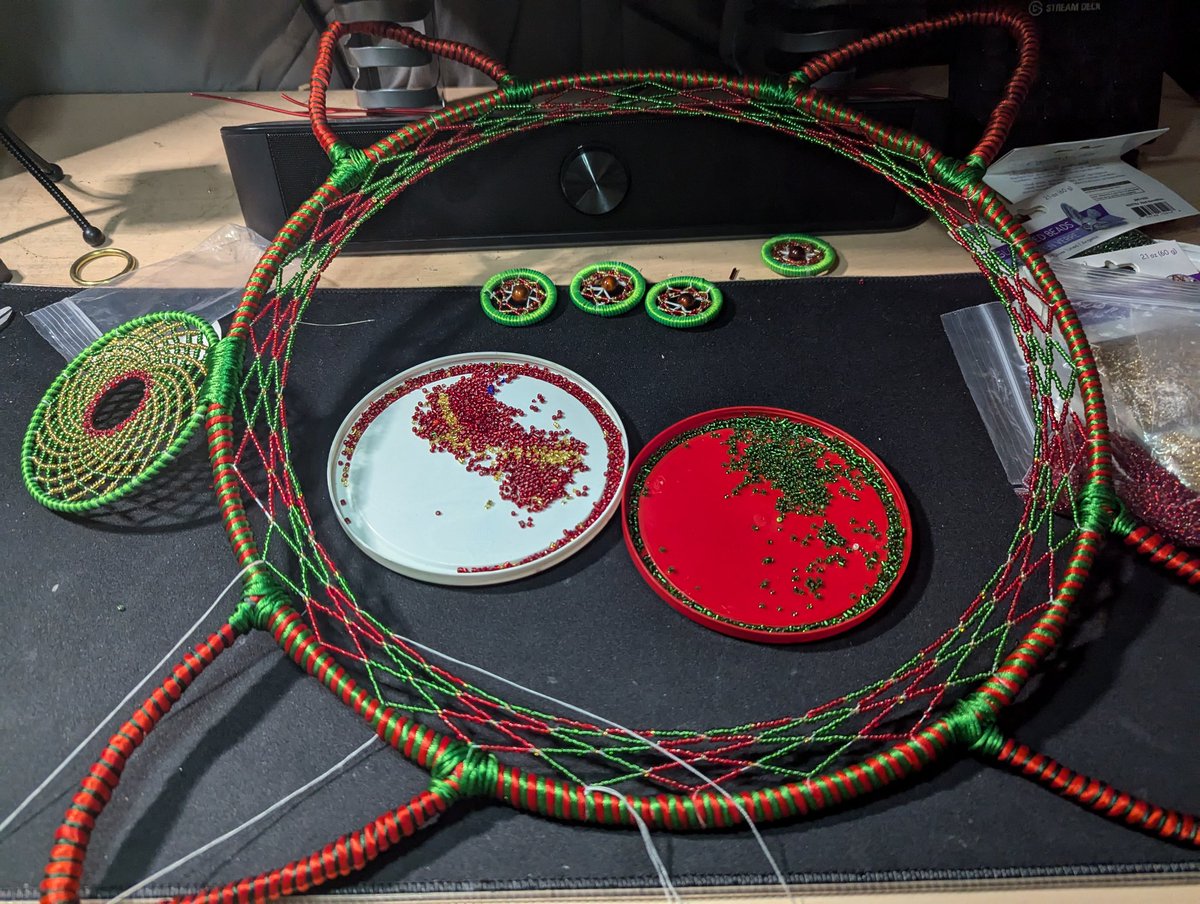 visiper's tweet image. Morning, afternoon and evening everyone :) I am #live with some #art and #doodles 
Come on down to twitch.tv/visiper for more fun and shenanigans :)
We are crafting it up in here today to beat the heat. Welcome #streamers
#SmallStreamersConnect