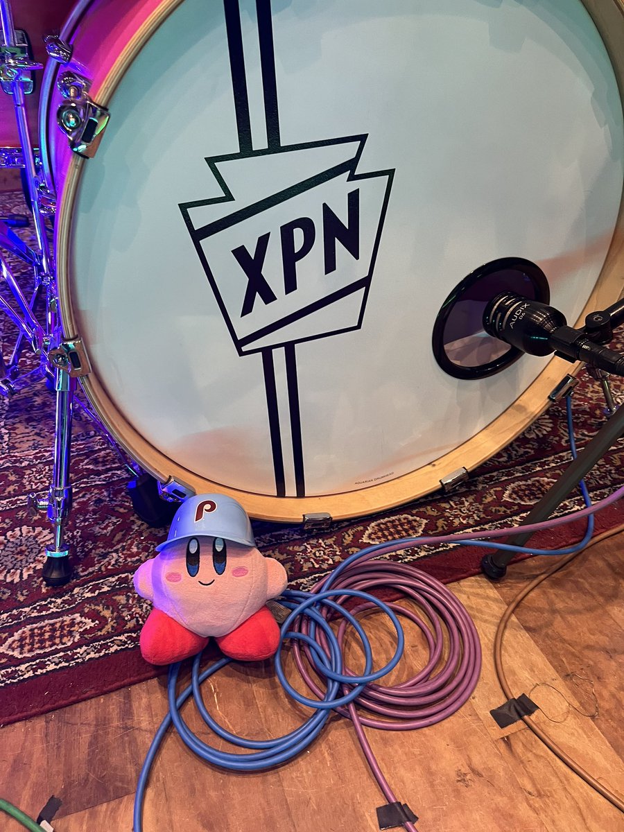 honeythunderphl's tweet photo. thank you @wxpnfm and @johnvettese for having us last night !! exciting stuff brewing for august 👀 https://t.co/oMbShK2ate