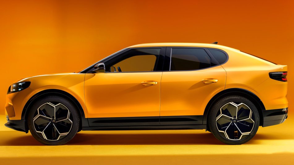 Der Polestar 2 ist einfach ein schönes E-Auto. Ach ne, das ist er ja gar nicht.
So stellt sich Ford seinen elektrischen Capri vor. #elektromobilität