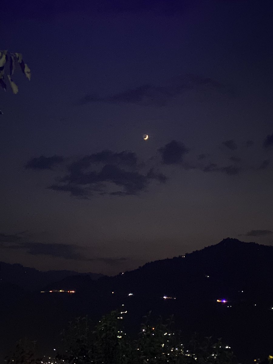 Binte_iilyas's tweet image. moon and the view&amp;gt;&amp;gt;&amp;gt;