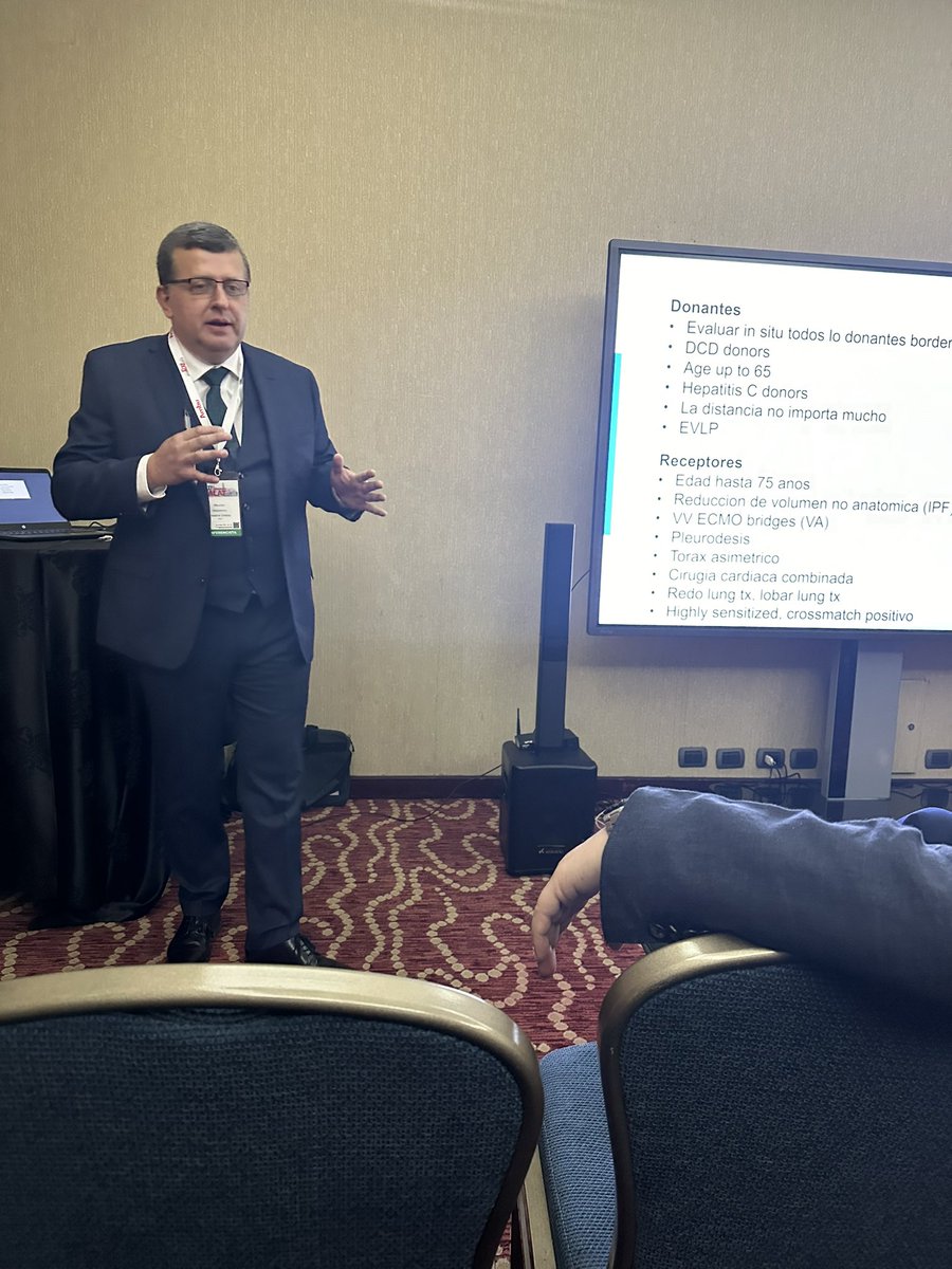 Great talks on lung transplantation by <a href="/MVillavicencioT/">Mauricio Villavicencio</a> at the <a href="/ALATorax/">ALAT</a> Conference in Santiago, Chile. 🇨🇱🫁.