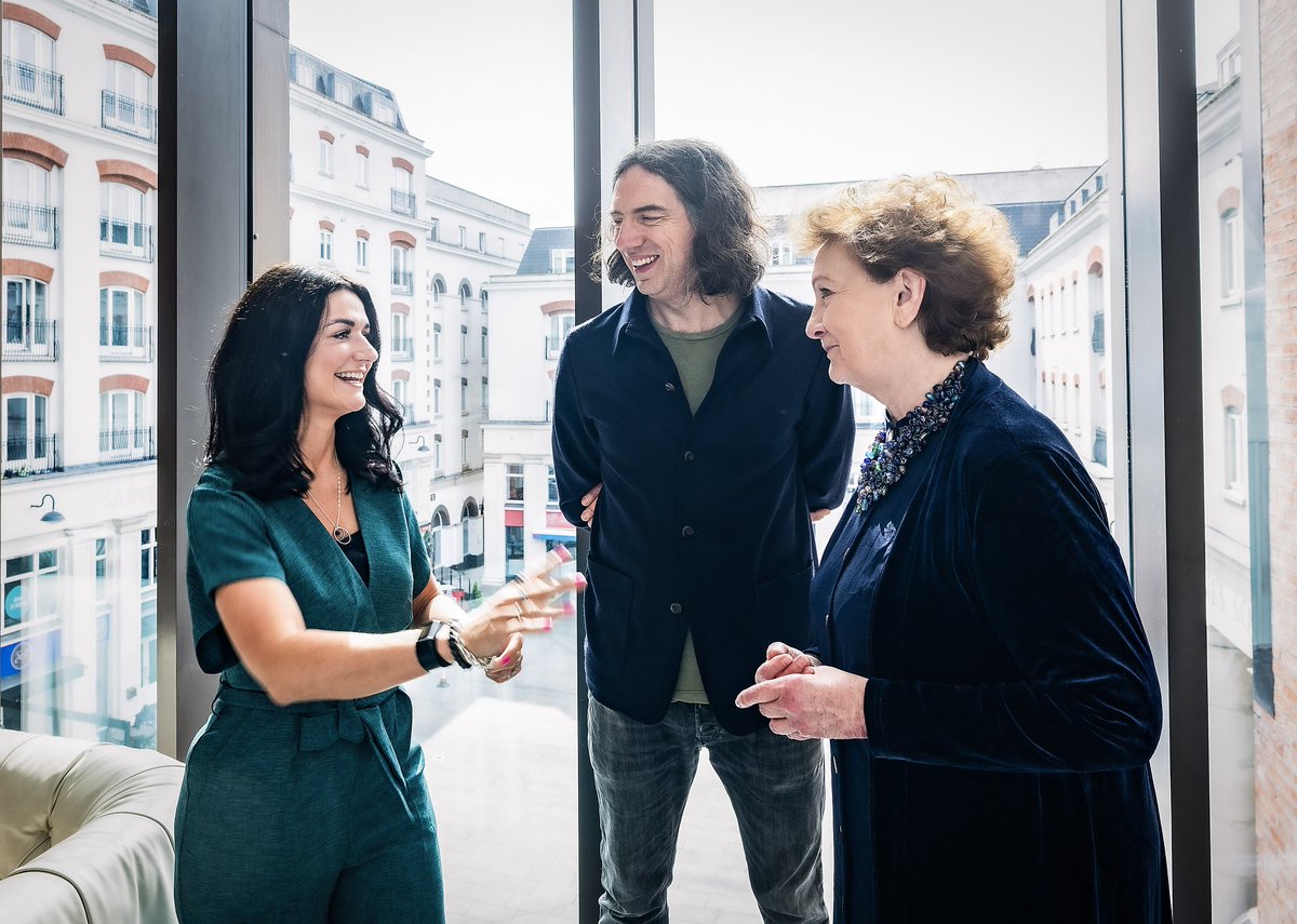 Karly Greene tweet media