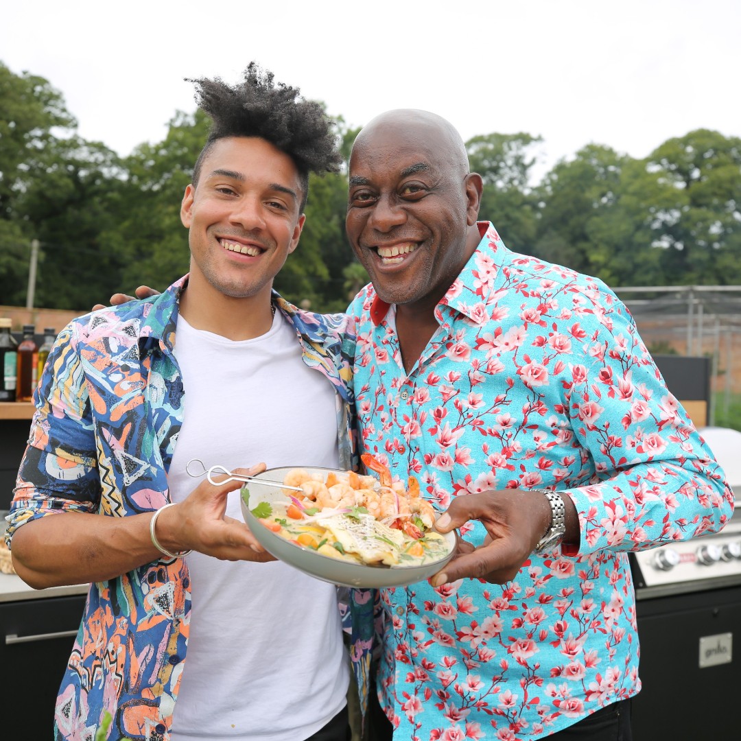Catch Grillo on episode 8 of Ainsley's National Trust Cook Off, this weekend at Tyntesfield 🌳

@ainsleyharriott is accompanied by self-taught cook and author, Genevieve Taylor and Irish chef, Nico Reynolds.

ITV1 at 11:40am! 🍹#outdoorkitchen #grillo #nationaltrust #bbq