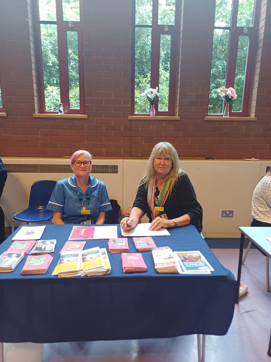 stayingwellmpft's tweet photo. We had a good time at the Community Connector Event in Glascote Ward today. Was nice to talk to local residents and network with other services.
#communityfest #communitysupport #mpftnhs https://t.co/QvlLaKFZQJ