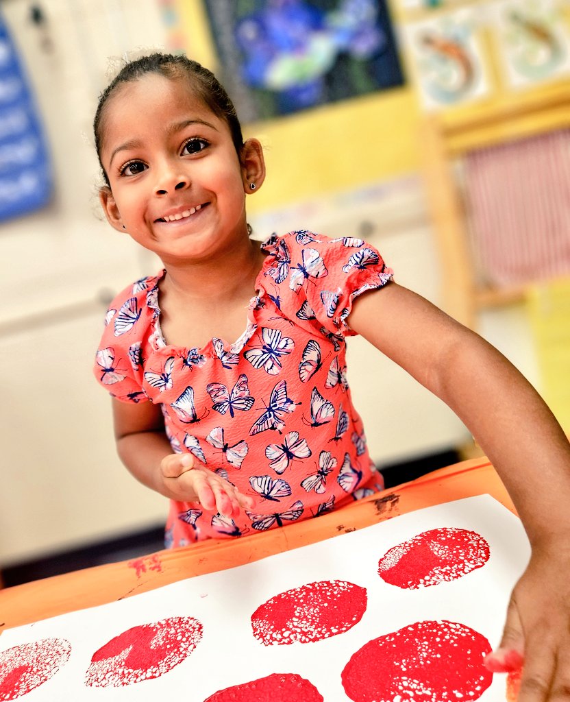 LONG BRANCH Early Childhood Summer Camp FUN!  
Today, our Prek3 campers started lady bug 🐞art projects with Ms. Morris our camp art teacher.  <a href="/LBpublicschools/">Long Branch Public Schools</a> <a href="/LBSuptRodriguez/">Francisco E. Rodriguez</a> <a href="/LBPSRILEY/">Frank Riley</a>