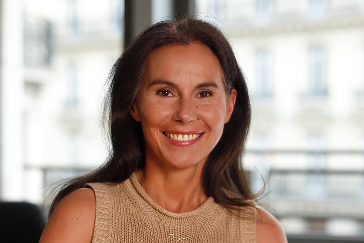 🎙️𝐏𝐨𝐮𝐫𝐪𝐮𝐨𝐢 𝐁𝐍𝐏 𝐏𝐚𝐫𝐢𝐛𝐚𝐬 𝐬𝐢𝐠𝐧𝐞 𝐚𝐯𝐞𝐜 𝐌𝐢𝐬𝐭𝐫𝐚𝐥?
J'ai eu la chance d'interviewer <a href="/_sophieheller/">Sophie Heller</a>, suite à l'annonce, ce matin, du partenariat pluri-annuel entre <a href="/BNPParibas/">BNP Paribas Group</a>  et <a href="/MistralAI/">Mistral AI</a>. 
✅Pourquoi cet accord et que va-t-il permettre à la banque de