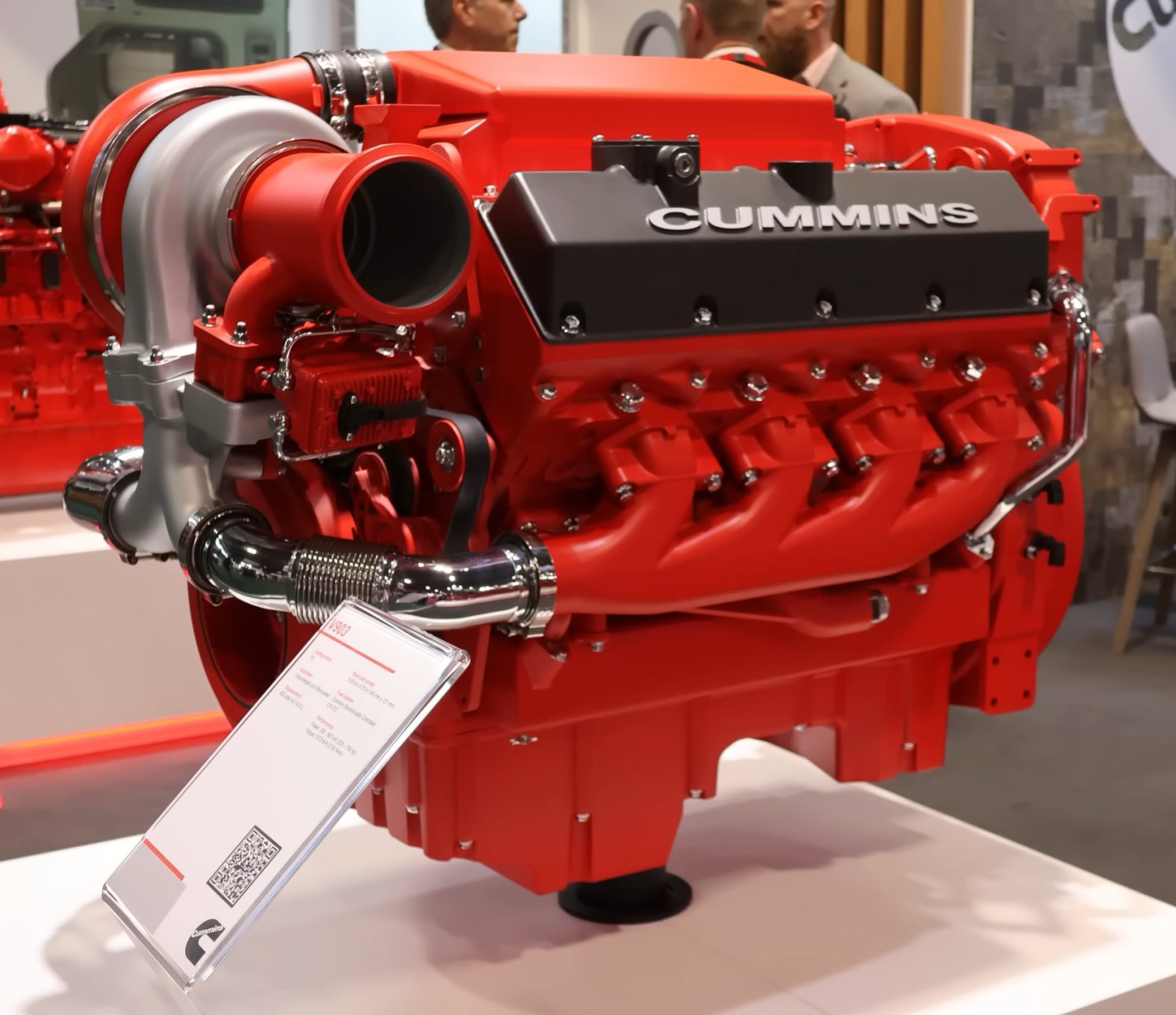 Ronkainen on X: "Cummins' next generation VTA903E-T760 delivering 760 HP (567 kW), features proven 4-stroke 903 cubic inch V-8 architecture upgraded with electronically controlled CP-STC fuel system and pressurized lube system. https://t.co/rvMN8k6HZ9" /