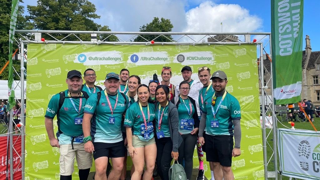 TRUST_Payments's tweet image. 🚴‍♂️🌄 Our amazing team completed the 53K Cotswold Way Ultra Challenge, and we couldn't be prouder! 🎉 Thanks to their dedication and your generous support, we've raised enough funds to cover 100 nights stay for a family in a home-from-home. 🏠❤️ #OneTrust #CotswoldChallenge