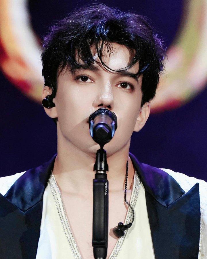 RoRoDear🇱🇧🇺🇲 (@rorodear75) on Twitter photo <a href="/dimash_official/">Dimash Qudaibergen</a> Good Day #Dimash and #Dears 💖💖
Our Humble Role Model Prince 😍🤟 
We are always proud of you  🥰🙏
We will always support you 🤟💐🤍❤ <a href="/dimash_official/">Dimash Qudaibergen</a> Good Day #Dimash and #Dears 💖💖
Our Humble Role Model Prince 😍🤟 
We are always proud of you  🥰🙏
We will always support you 🤟💐🤍❤