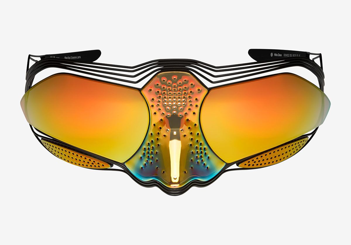 SneakerNews's tweet photo. Nike is dropping an "Electric Pack" of avant garde eyewear on 7/24 🕶️ https://t.co/zAziuRlRL5