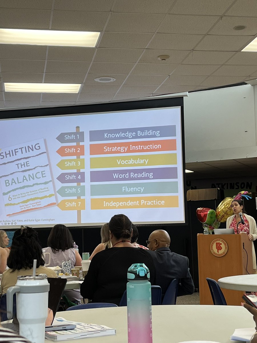 Ms. Baloglou tweet media