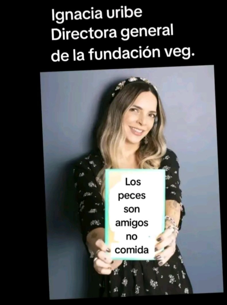 CON ESA CARITA...!!
ALGO DEBE ESTAR FALLANDO EN SU CABECITA...!
A DE SER PARTE DE LA SECTA..!