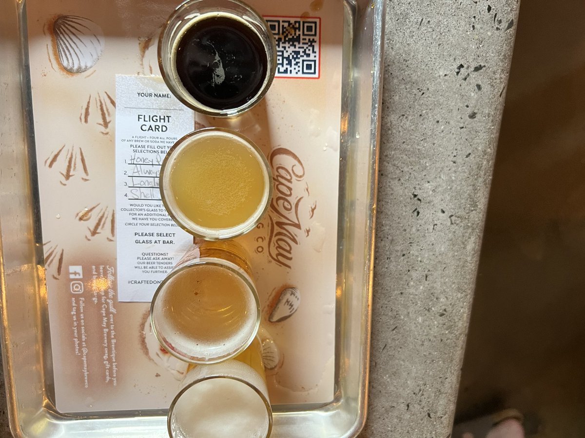 BrosBeerGuide's tweet image. Stopped in at @CapeMayBrewCo  when I was down there for vacation.  The beer is incredible , that Honey Porter is just different.  I can see why they have been in business 13 years.  #beers #craftbeer #jersey #jerseyshore #capemay #Beers