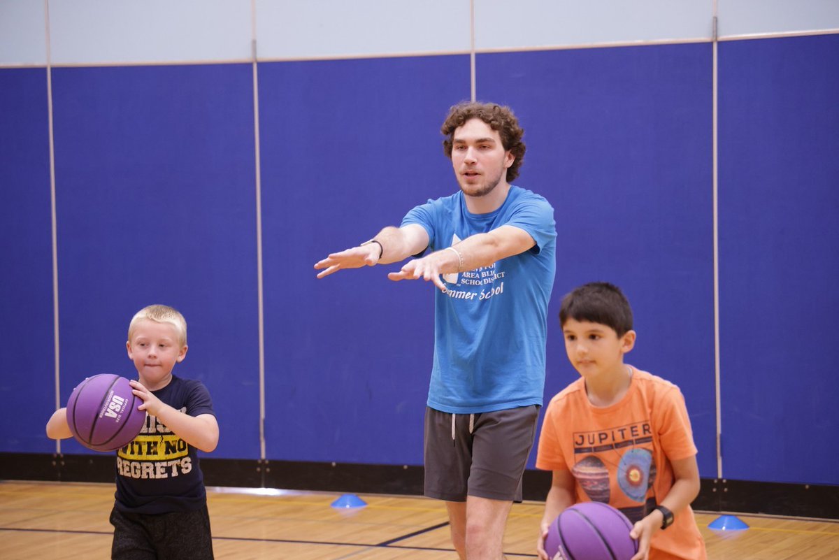 UWSP Phy. Ed. tweet media