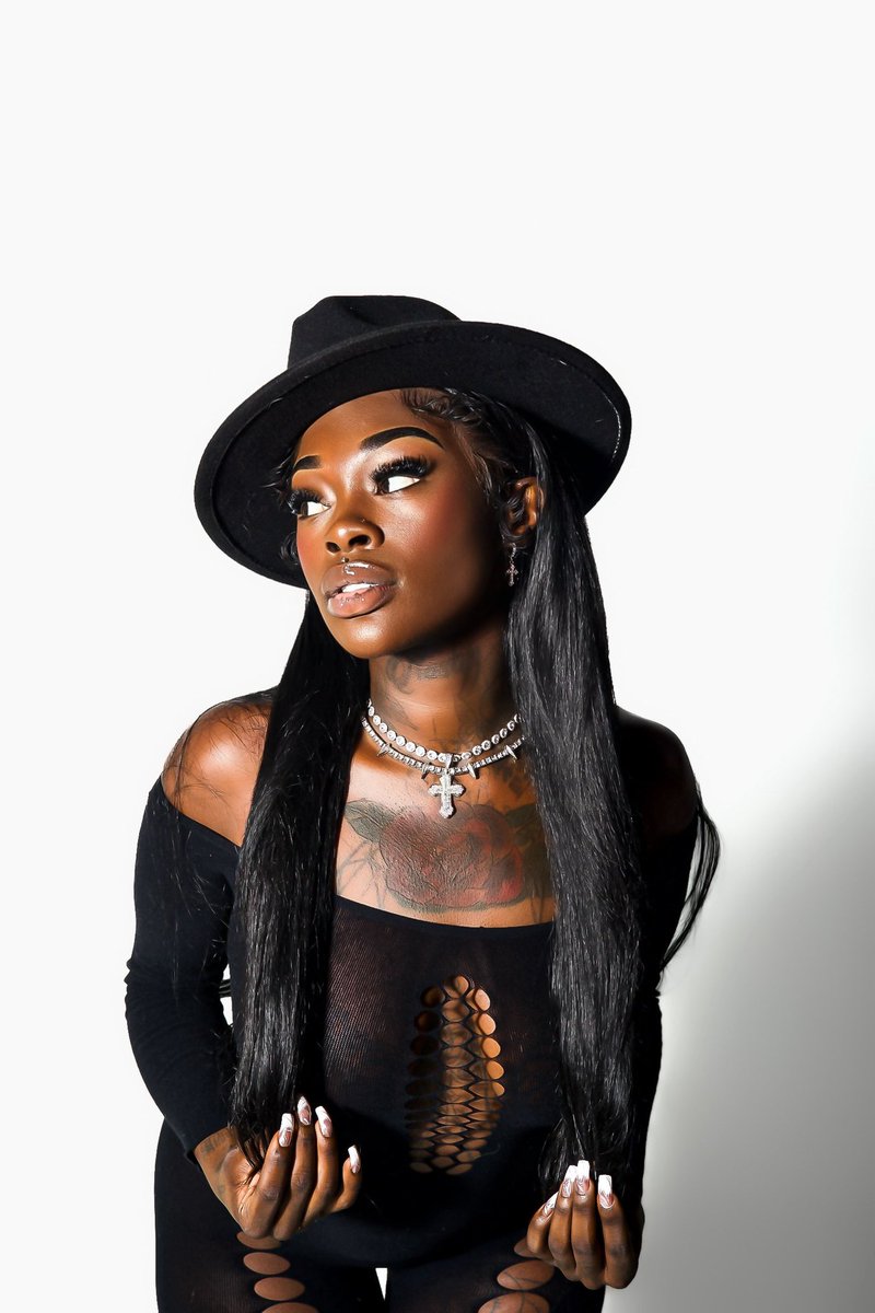 iAmNastyy💦 tweet media