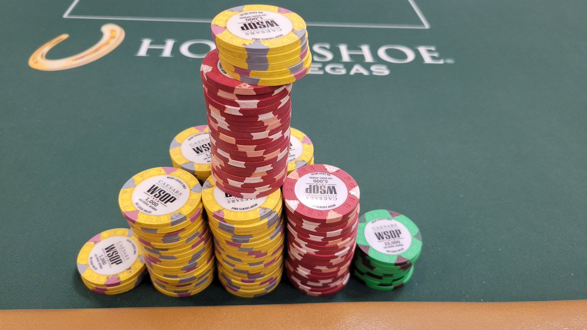 Tabb_City's tweet photo. In the money with 483k at #wsop main event https://t.co/2w4nhJId26