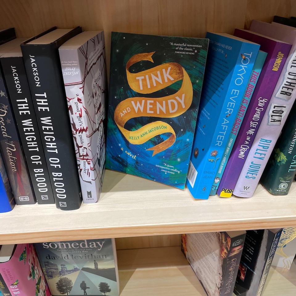 So nice to see TINK AND WENDY -- <a href="/KAnnJacobson/">Kelly Ann Jacobson</a>'s award winning LGBTQ reimagining of Peter Pan--in the wild at Green Apple Books at SFO Airport! 
#bookinthewild <a href="/P_G_W/">PublishersGroupWest®</a>