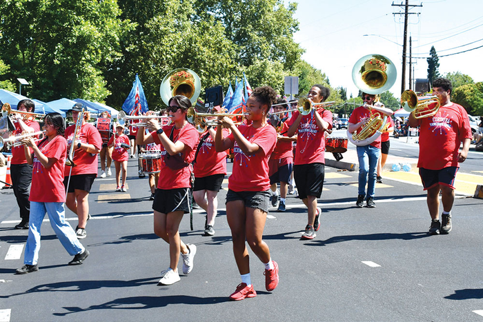 Hot, Hot Fourth | Rancho Cordova Independent

Brutal heat beat down on the Rancho Cordova Fourth of July activities last week but even the sizzling temperatures failed to put a damper on the largest community party of the year!

ranchocordovaindependent.com/2024/07/09/497…